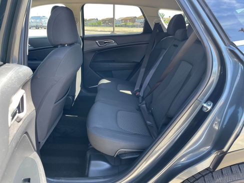 Used 2024 Kia Sportage LX image 24