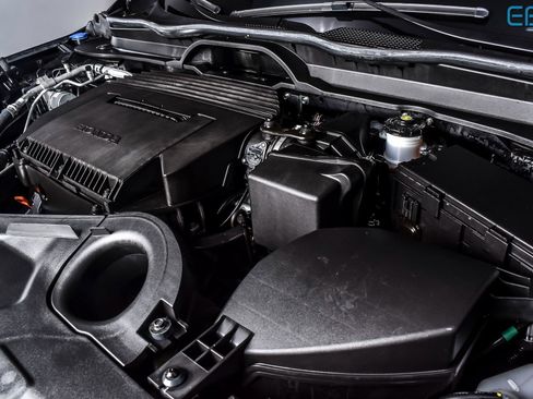 Used 2025 Honda Pilot Elite image 14