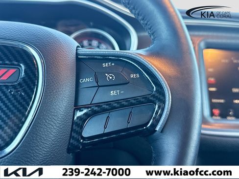 Used 2015 Dodge Challenger R/T Scat Pack w/ Leather Interior Group image 32