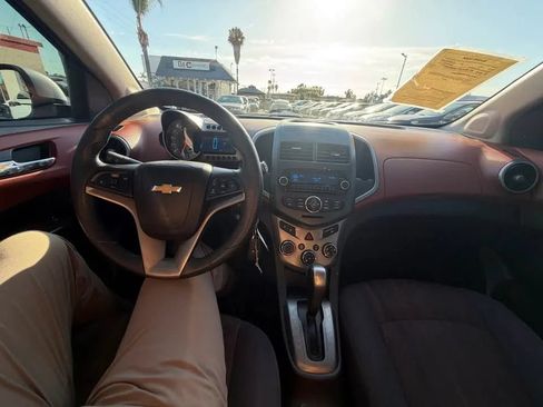 Used 2013 Chevrolet Sonic LT FWD image 6