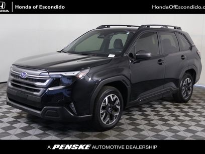 Used 2025 Subaru Forester Premium w/ Convenience Package #1