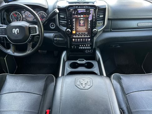 Used 2020 RAM 3500 Laramie AWD/4WD image 3