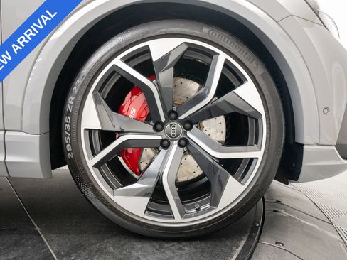 Used 2024 Audi RS Q8 AWD/4WD image 40