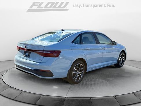 New 2026 Volkswagen Jetta SE image 7