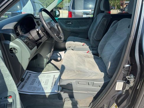 Used 2004 Honda Odyssey EX image 9