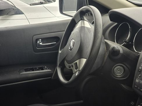 Used 2008 Nissan Rogue S FWD image 16