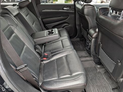 Used 2021 Jeep Grand Cherokee Trailhawk w/ Trailhawk Luxury Group image 21