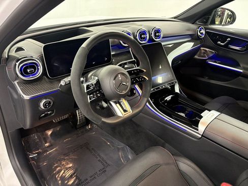 Used 2023 Mercedes-Benz C 43 AMG 4MATIC Sedan image 10