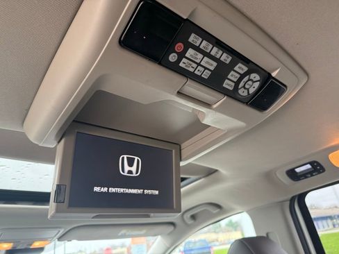 Used 2016 Honda Odyssey Touring image 18