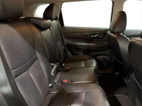 Used 2020 Nissan Rogue S AWD/4WD image 15