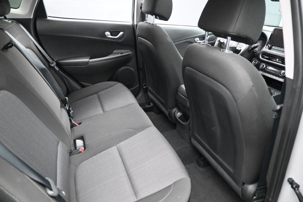 Used 2023 Hyundai Kona SEL w/ Convenience Package AWD/4WD image 30