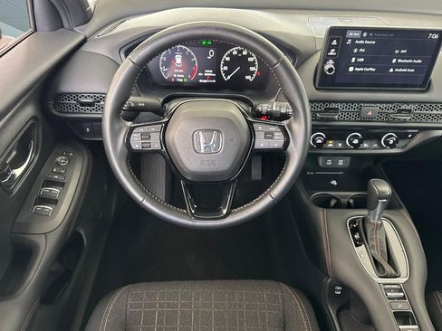 Certified 2026 Honda HR-V Sport image 30
