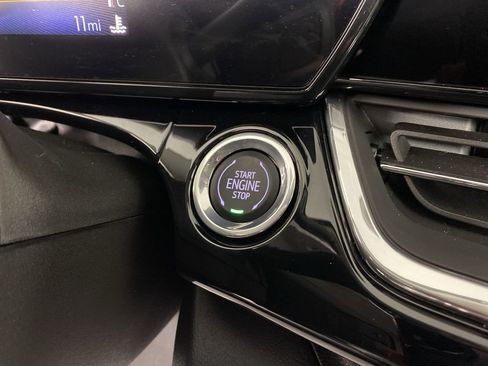 New 2026 Chevrolet Trax ACTIV w/ Sunroof Package image 17