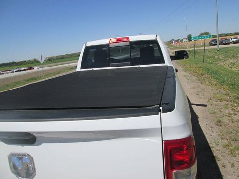 Used 2021 RAM 2500 Tradesman AWD/4WD image 7