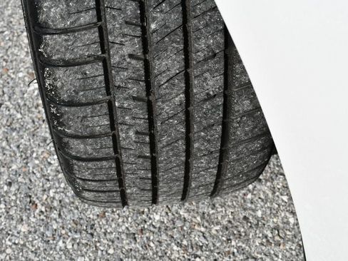 Used 2012 BMW Z4 sDrive35i RWD image 75