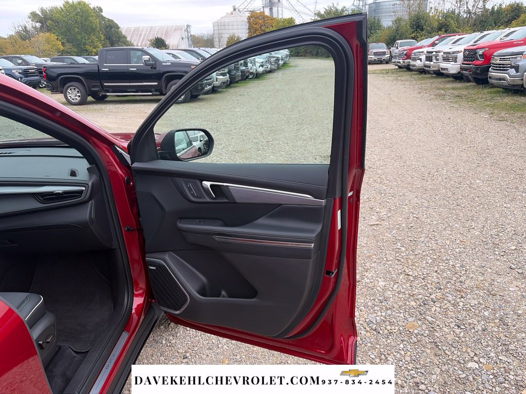 Used 2026 Buick Enclave Preferred w/ Power Package FWD image 24