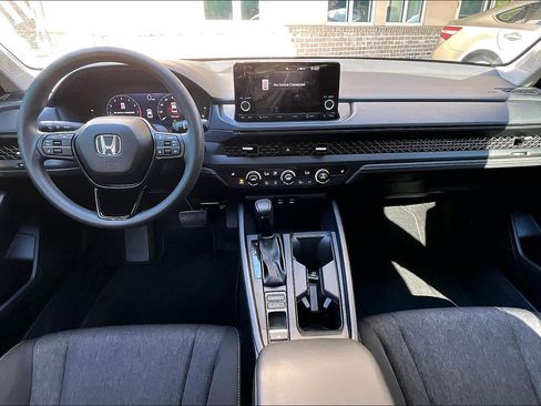 Used 2024 Honda Accord EX image 16