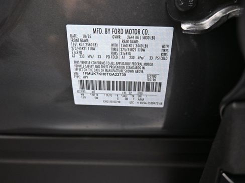 New 2026 Ford Explorer ST-Line w/ ST-Line Street Pack image 19