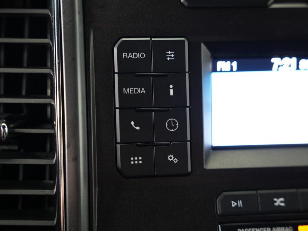 Used 2018 Ford F150 XLT w/ Equipment Group 301A Mid RWD image 21