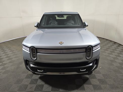 Used 2024 Rivian R1T Adventure AWD/4WD image 8