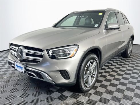 Used 2020 Mercedes-Benz GLC 300 4MATIC image 2