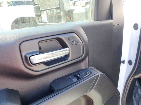 New 2026 GMC Sierra 3500 Pro AWD/4WD image 19