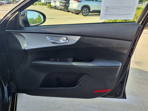 Used 2024 Kia Forte LXS FWD image 30