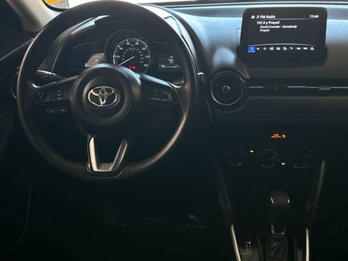 Used 2020 Toyota Yaris LE FWD image 15