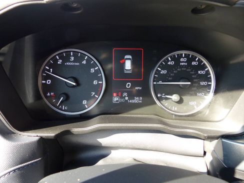 Used 2025 Subaru Forester Premium AWD/4WD image 29
