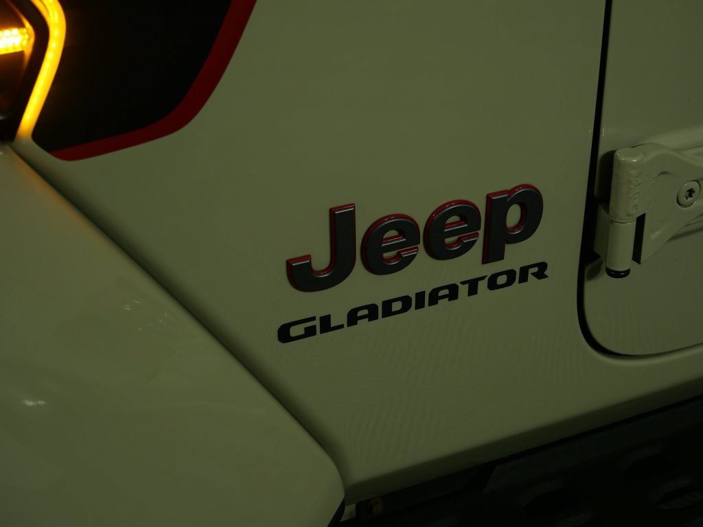 Used 2020 Jeep Gladiator Rubicon AWD/4WD image 14