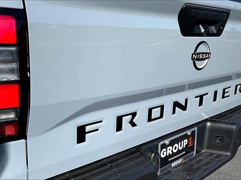 New 2026 Nissan Frontier SV w/ All-Weather Content Package image 15