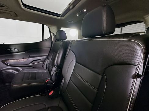 Used 2023 GMC Acadia Denali w/ Denali Ultimate Package image 26
