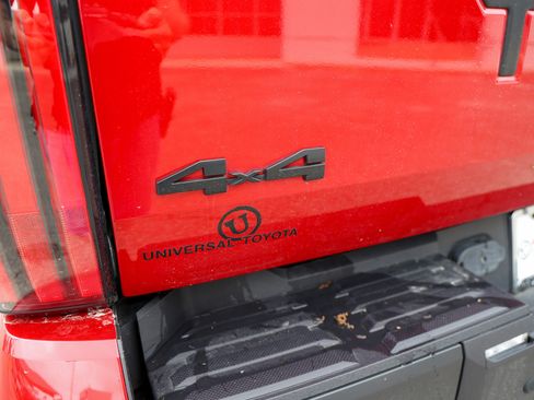 Used 2024 Toyota Tundra Limited AWD/4WD image 16