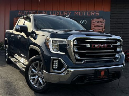 Used 2021 GMC Sierra 1500 SLT w/ SLT Premium Package AWD/4WD image 1