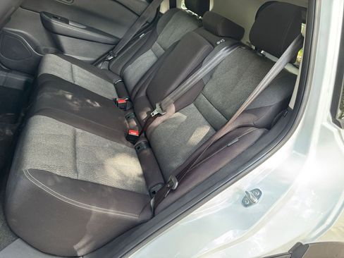 Used 2025 Nissan Rogue SV AWD/4WD image 40