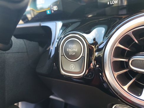 Used 2022 Mercedes-Benz GLA 45 AMG 4MATIC w/ Parking Assistance Package image 27