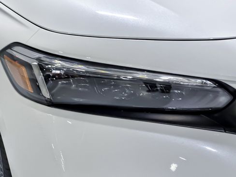 Used 2024 Honda Civic Sport image 12