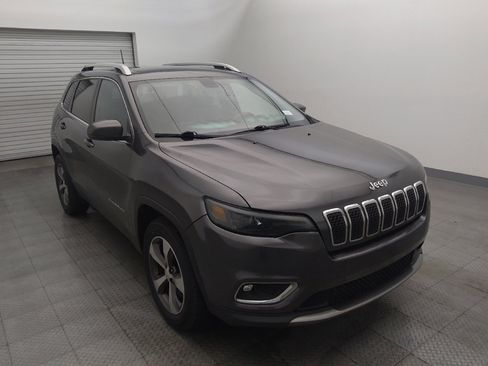 Used 2019 Jeep Cherokee Limited image 13