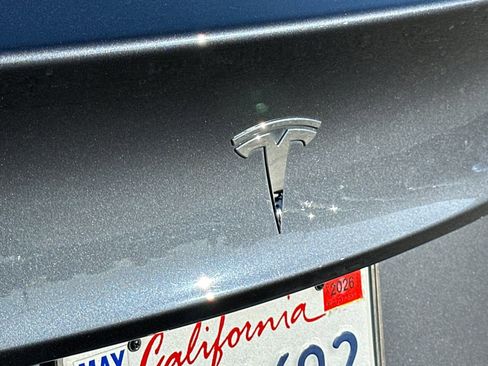 Used 2018 Tesla Model 3 Long Range image 26