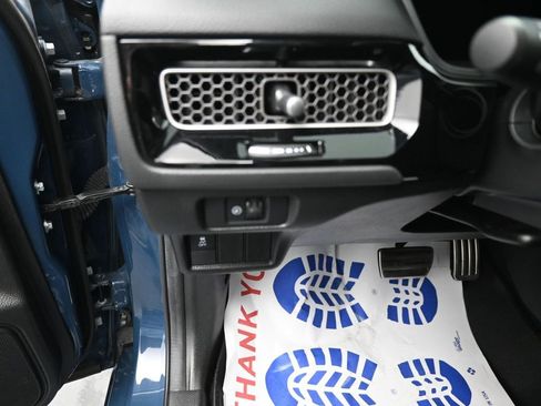 Used 2023 Honda CR-V Sport image 13