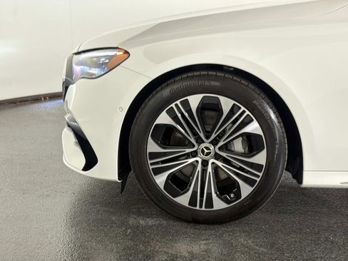 Used 2025 Mercedes-Benz E 350 Sedan image 13