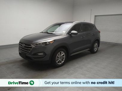 Used 2017 Hyundai Tucson SE w/ SE Popular Package 02