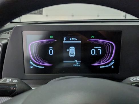 Used 2025 Kia Sportage LX image 14