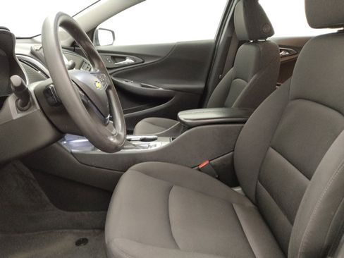 Used 2024 Chevrolet Malibu LT FWD image 17