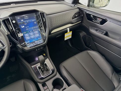 New 2025 Subaru Forester Limited image 24
