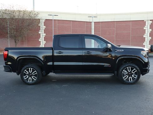 Used 2024 GMC Sierra 1500 AT4 w/ Technology Package image 37