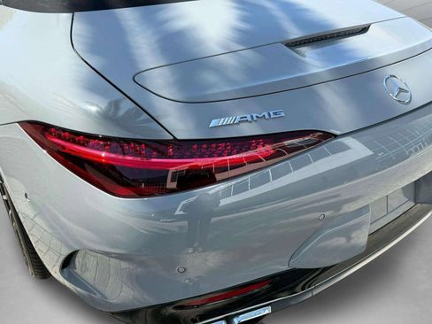 Used 2022 Mercedes-Benz SL 63 AMG 4MATIC image 14