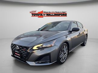 Used 2023 Nissan Altima 2.0 SR image 1