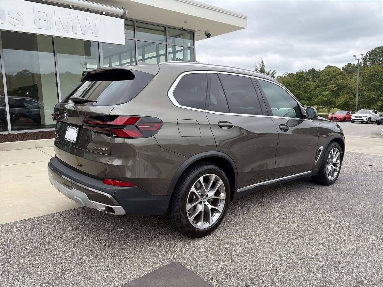 Used 2026 BMW X5 xDrive40i AWD/4WD image 8