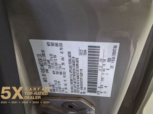 Used 2015 Ford Transit Connect Titanium image 31